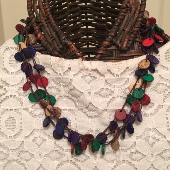 3 Bundled Shell Necklaces-Calypso Studios NWT - Picture 4 of 8